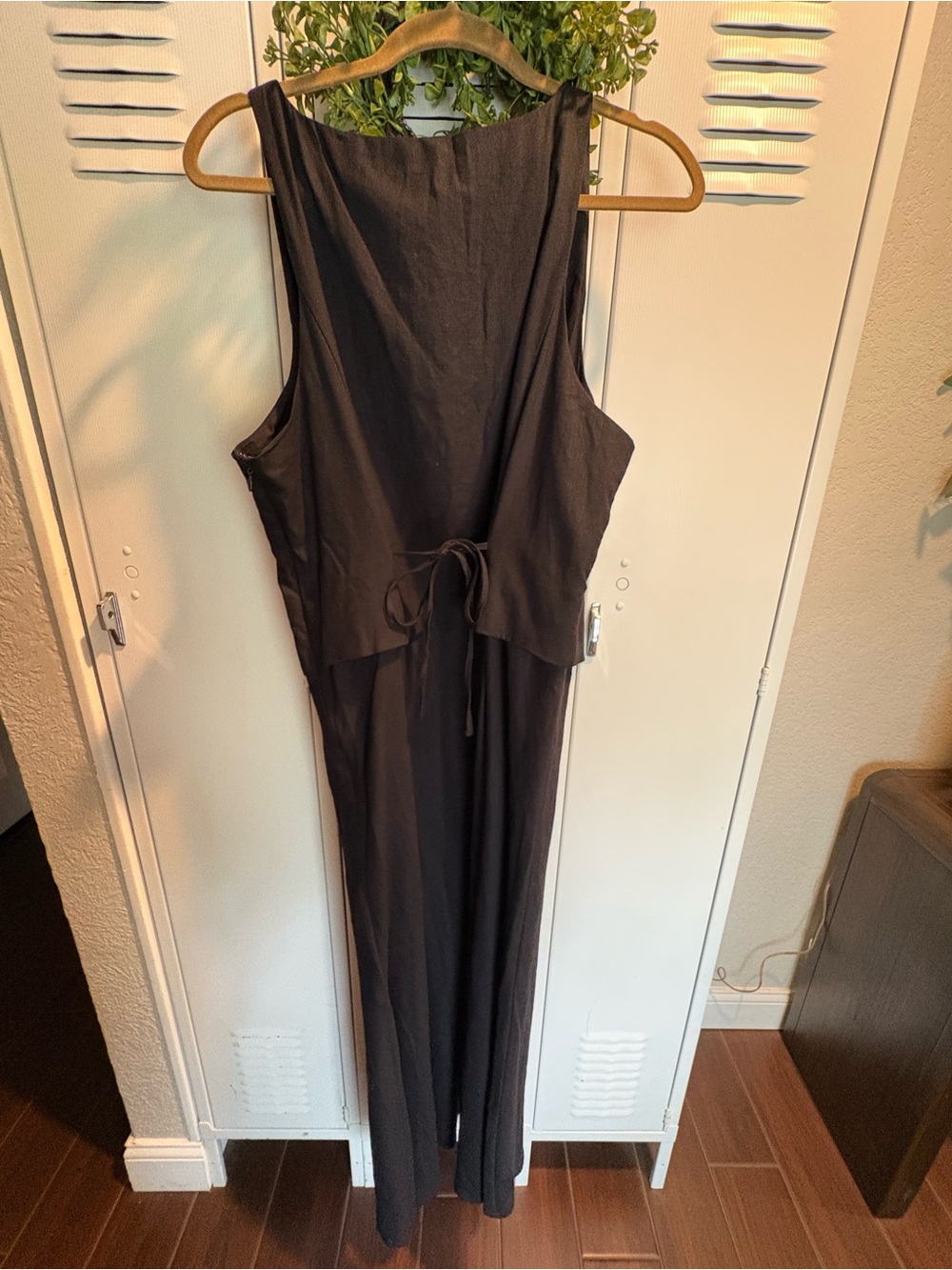 NWT Flattering Gap XL Classic Linen-Blend V-neck Vest Sleeveless Maxi Dress - Picture 3 of 6